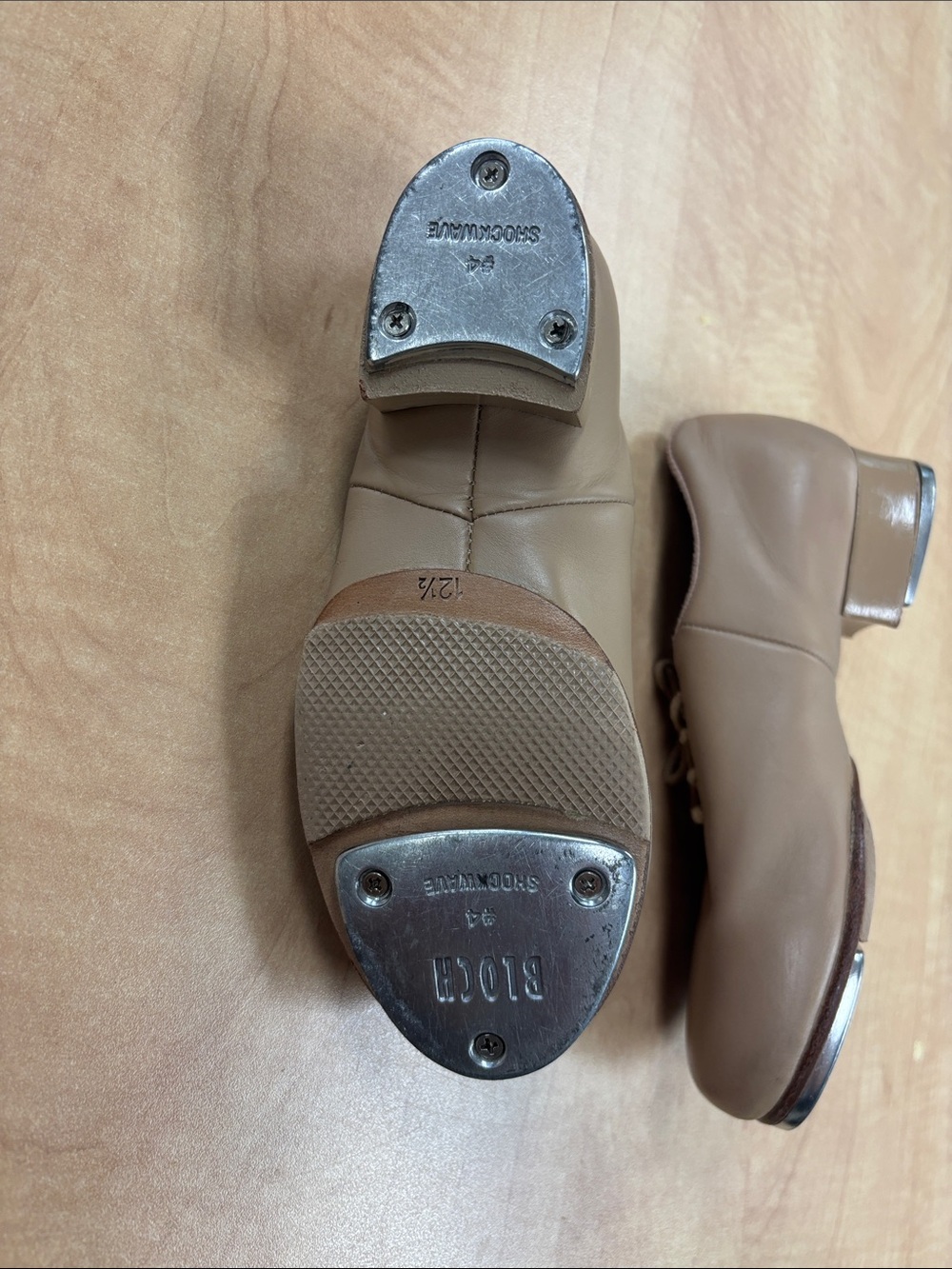 Bloch Kids Taupe Slip-On Dance Sneakers with Elastic Laces - Picture 2 of 3
